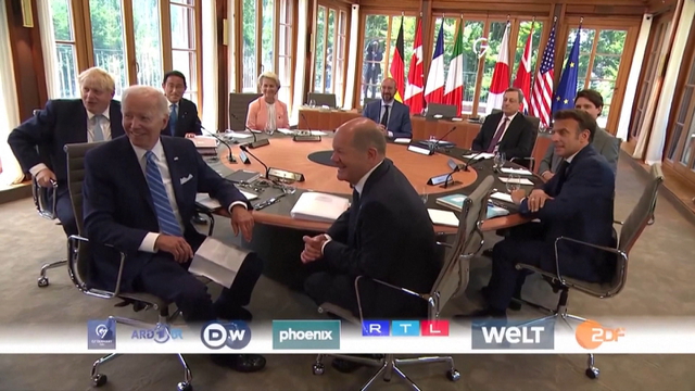 G7サミット　ジョンソン首相らがプーチン大統領を題材にジョーク交える